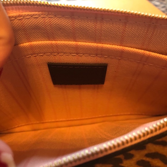 ✨Authentic✨ Louis Vuitton Neverfull DE Pouch Only - Picture 16 of 17